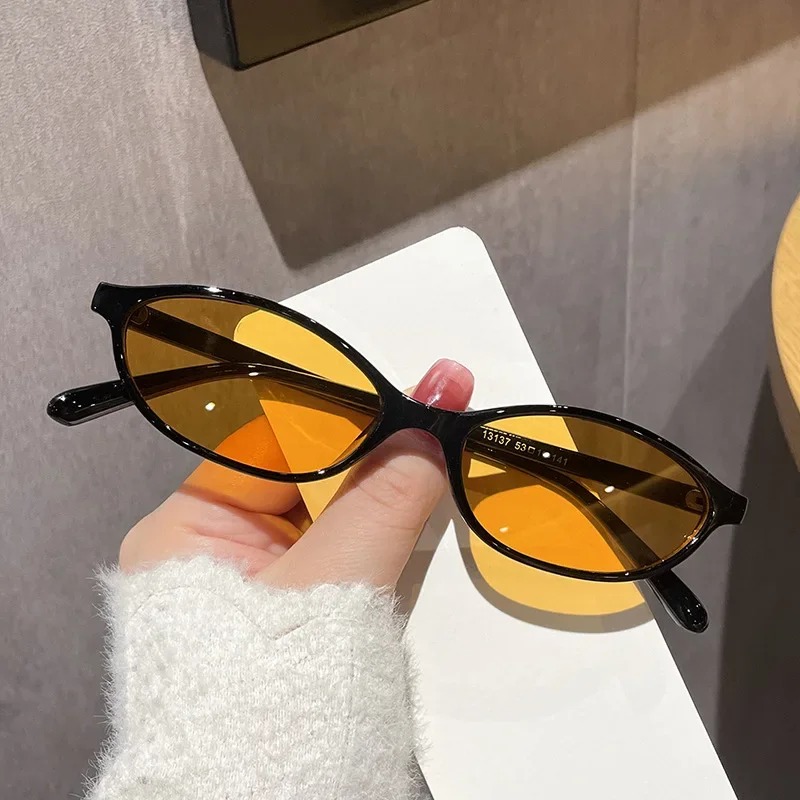 Nieuwe Retro Sexy Cat Eye Zonn - Street Fashion Glasses recensie en prijs